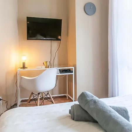 Apartament Przy Plazy Z Parkingiem - Okrzei 12 *