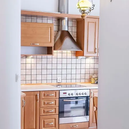 Apartament Przy Plazy Z Parkingiem - Okrzei 12 *