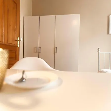 Apartament Przy Plazy Z Parkingiem - Okrzei 12 Apartment *
