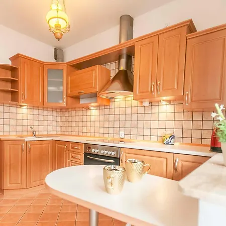 Apartament Przy Plazy Z Parkingiem - Okrzei 12 Sopot