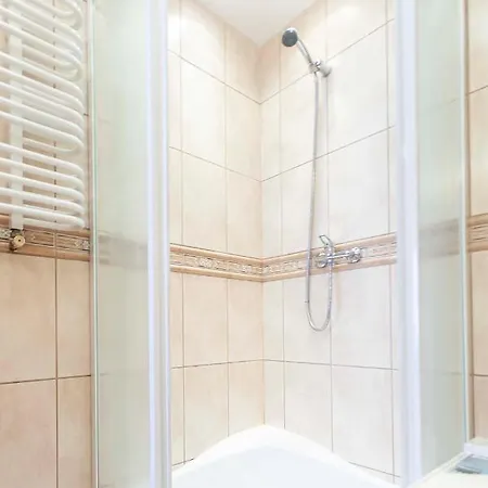 Apartament Przy Plazy Z Parkingiem - Okrzei 12 Apartment